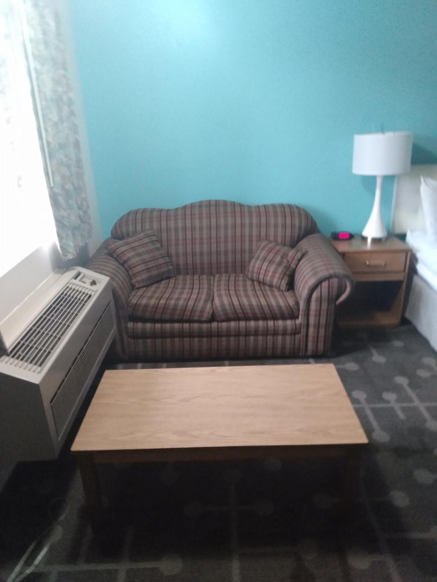 Howard Johnson By Wyndham Roseburg Extérieur photo