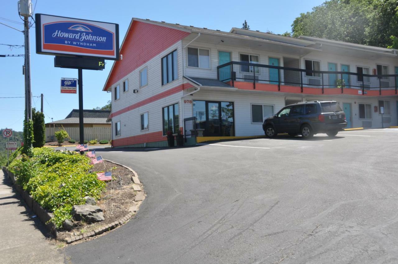 Howard Johnson By Wyndham Roseburg Extérieur photo