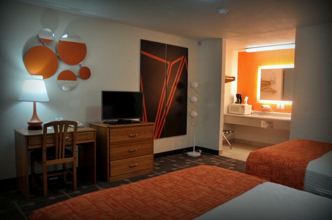 Howard Johnson By Wyndham Roseburg Extérieur photo